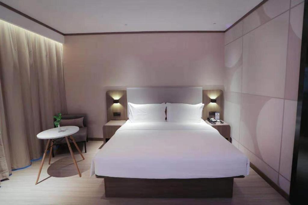 Hanting Express Changsha Middle Of Furong Road Xiangchun Road Exterior photo