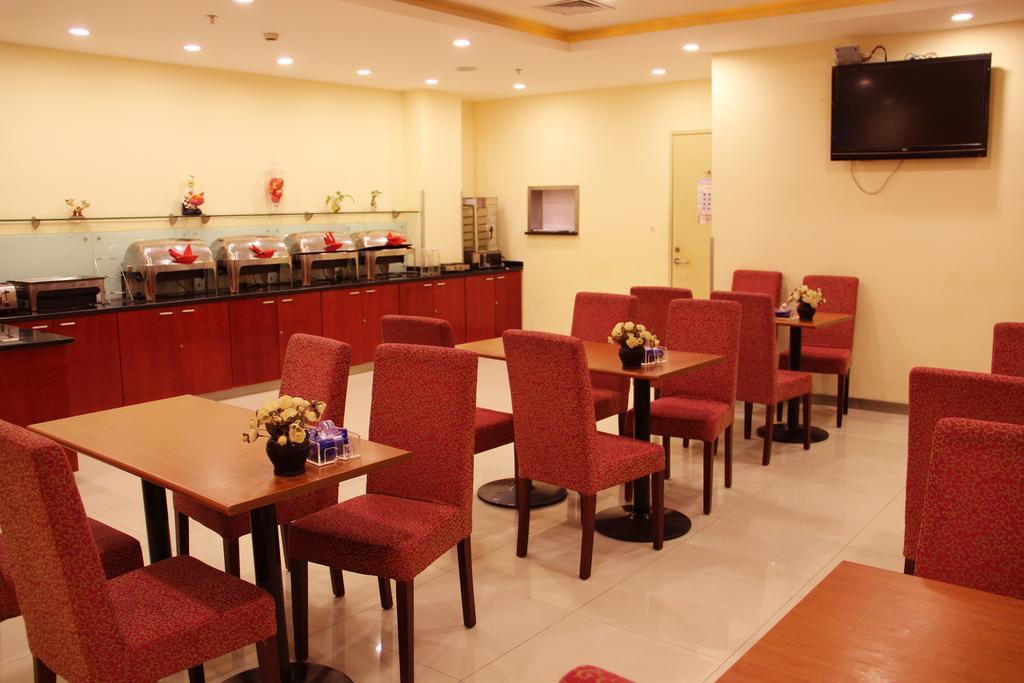 Hanting Express Changsha Middle Of Furong Road Xiangchun Road Exterior photo